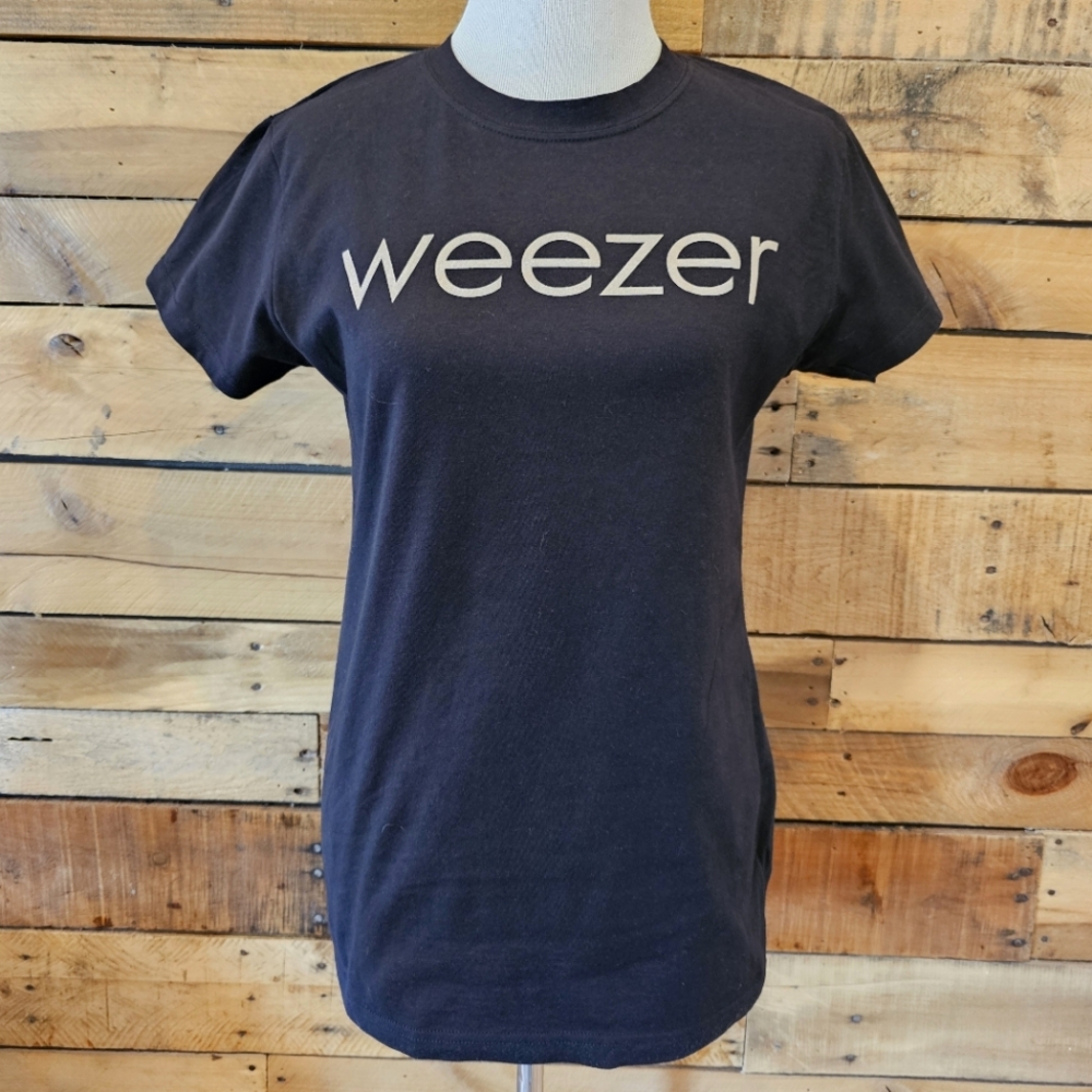 NWOT "Weezer" t-shirt women' cut size XL black w/ taupe logo